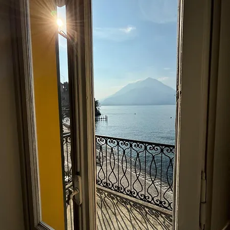 Caffe Apartamento Varenna