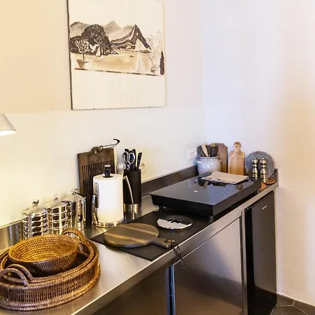 Caffe Apartamento Varenna